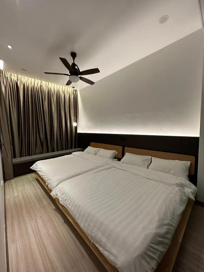 Melaka Duplex Penthouse 3 Bedroom The Wave Residence 8-9Pax